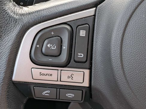Used 2016 Subaru Outback 2.5i Limited AWD/4WD image 23