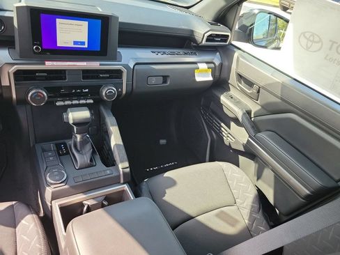 New 2026 Toyota Tacoma SR5 RWD image 28