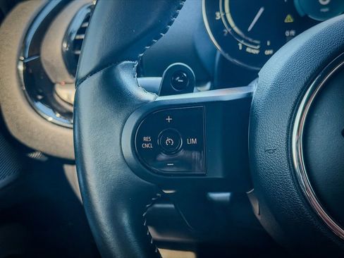 Used 2023 MINI Cooper Clubman S w/ Signature Upholstery Package image 16