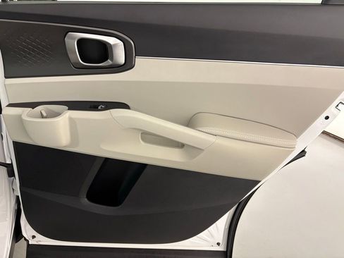 New 2026 Kia Sorento S w/ S Panoramic Sunroof Package image 44