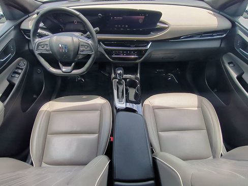Used 2025 Buick Envista Avenir FWD image 15