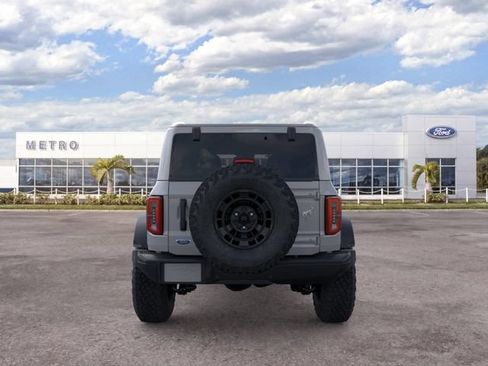 New 2026 Ford Bronco Badlands w/ Sasquatch Package AWD/4WD image 13