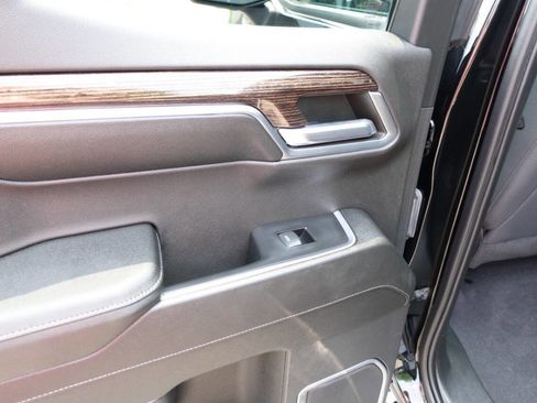 Used 2023 GMC Sierra 1500 Elevation image 21