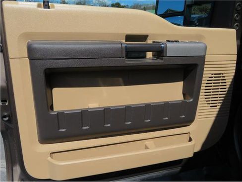 Used 2016 Ford F350 XLT image 12