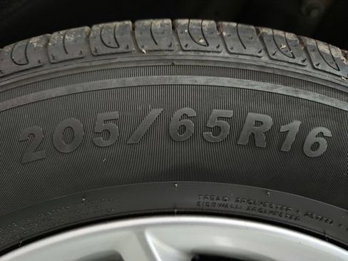 Used 2023 Kia Soul S FWD image 32