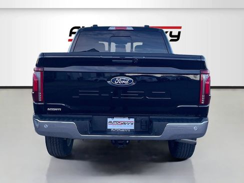 Used 2024 Ford F150 Lariat w/ FX4 Off-Road Package image 6