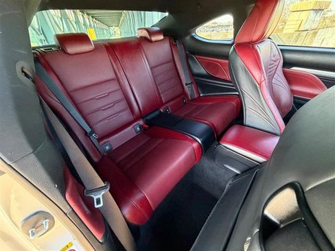 Used 2016 Lexus RC 200t image 38