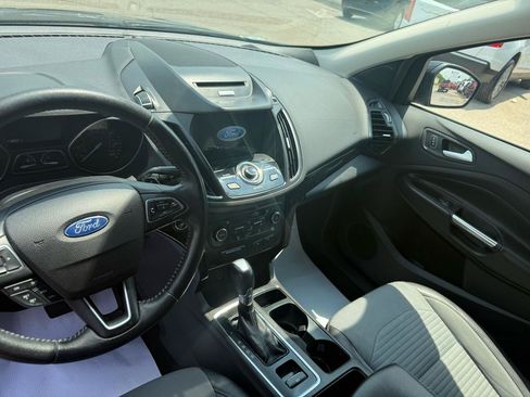 Used 2017 Ford Escape Titanium AWD/4WD image 23