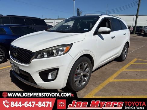 Used 2016 Kia Sorento SX image 1