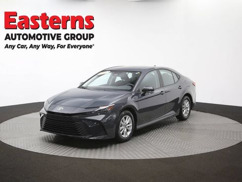 Used 2025 Toyota Camry LE FWD image 53