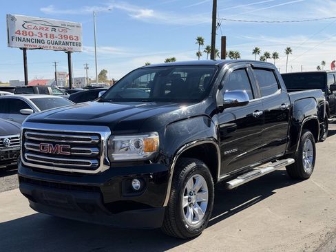 Used 2017 GMC Canyon SLE w/ SLE Convenience Package image 2