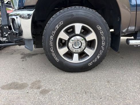 Used 2016 Ford F350 Lariat w/ Lariat Interior Package AWD/4WD image 32