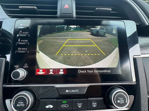 Used 2019 Honda Civic Sport image 17