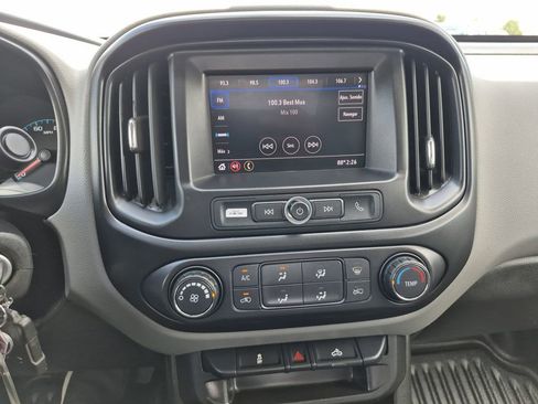 Used 2021 Chevrolet Colorado W/T w/ WT Convenience Package image 9