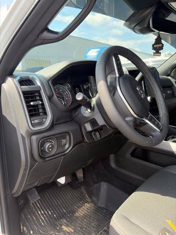 Used 2025 RAM 2500 Big Horn AWD/4WD image 21