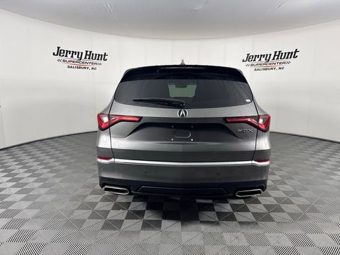 Used 2022 Acura MDX FWD w/ Technology Package image 10