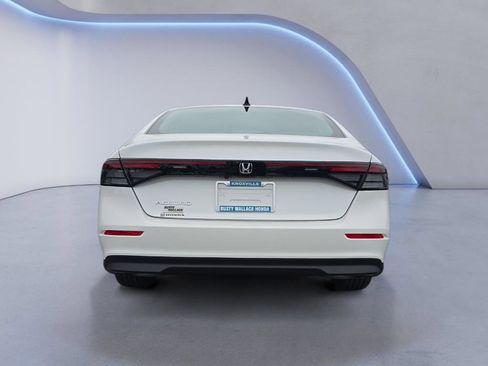 New 2025 Honda Accord SE image 6