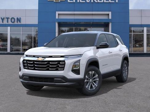 New 2026 Chevrolet Equinox LT w/ Convenience Package II FWD image 27