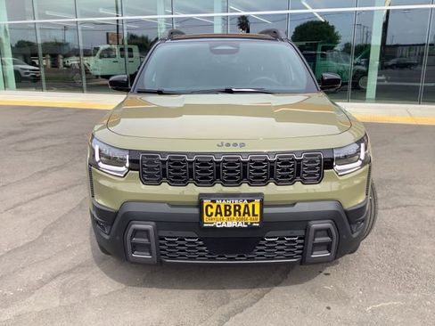 New 2026 Jeep Cherokee Overland w/ Trailer Tow Group image 4