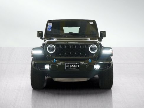 Used 2024 Jeep Wrangler High Altitude AWD/4WD image 8