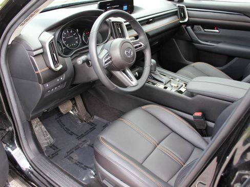 Used 2025 MAZDA CX-50 AWD 2.5 Hybrid w/ Premium Pkg image 10