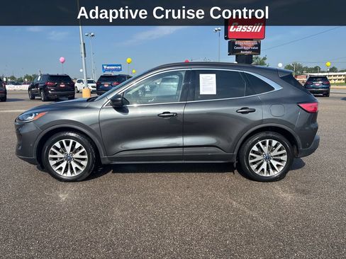 Used 2020 Ford Escape Titanium AWD/4WD image 2