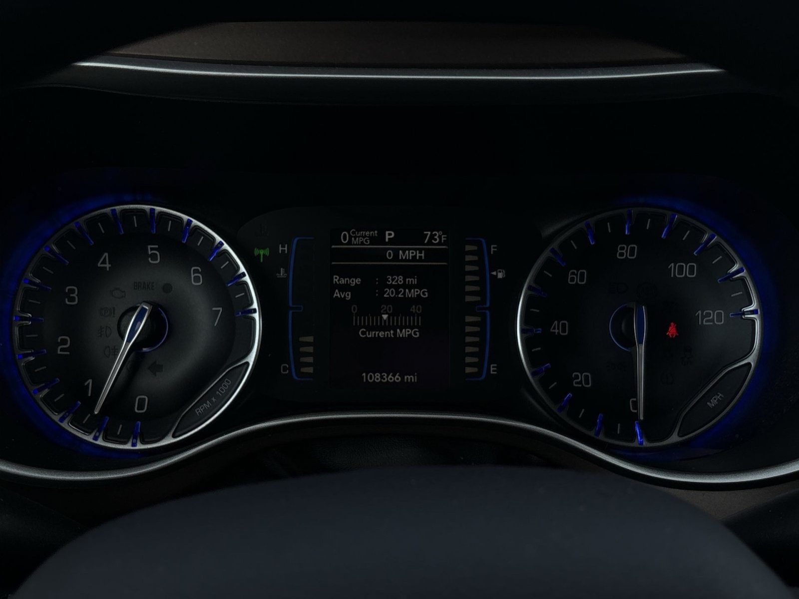 Used 2018 Chrysler Pacifica Touring Plus FWD image 12