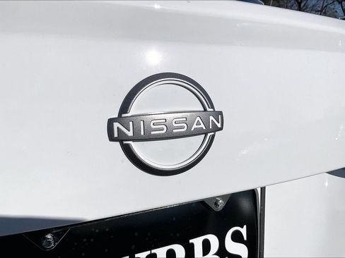 New 2025 Nissan Versa S w/ Trunk Package FWD image 34