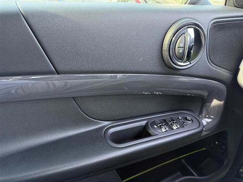 Used 2019 MINI Cooper Countryman SE w/ Premium Package image 31