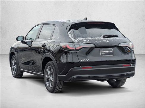 New 2026 Honda HR-V LX image 9