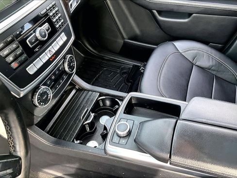 Used 2013 Mercedes-Benz ML 350 4MATIC image 16