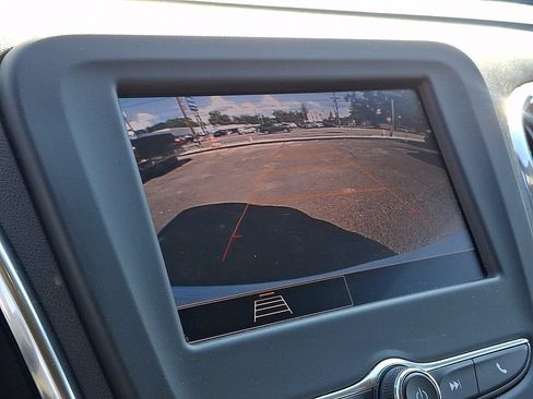 Used 2024 Chevrolet Equinox LT AWD/4WD image 17