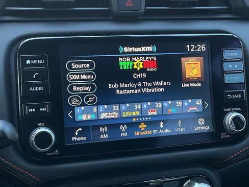 New 2025 Nissan Versa SR w/ Trunk Package image 27