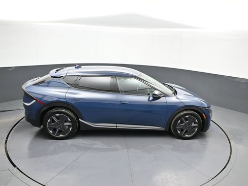 New 2025 Kia EV6 Light image 36