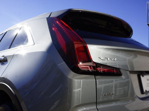 Used 2023 Cadillac XT4 Premium Luxury w/ Cold Weather Package AWD/4WD image 20