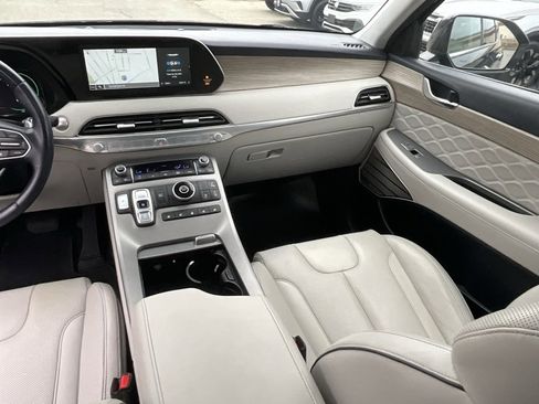 Used 2022 Hyundai Palisade Calligraphy image 25
