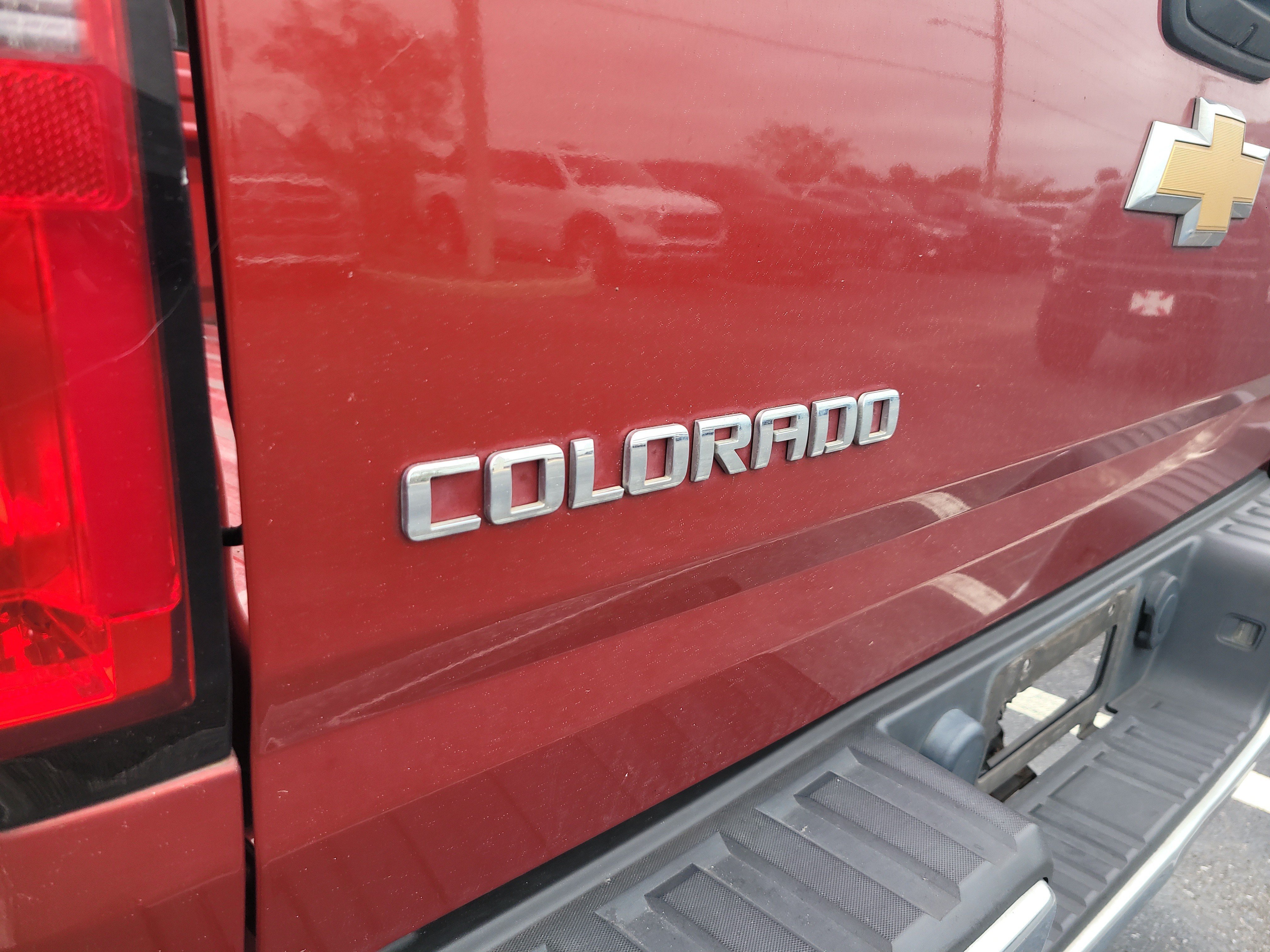 Used 2015 Chevrolet Colorado W/T w/ WT Convenience Package RWD image 7