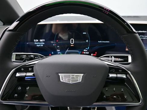 New 2025 Cadillac Optiq Luxury 1 w/ LPO, Floor Liner Package image 17