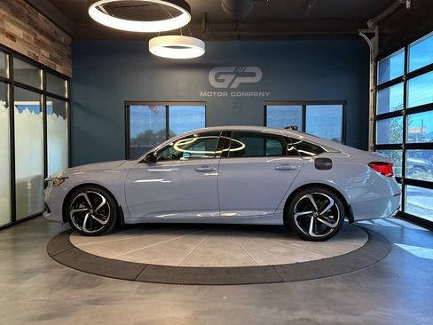 Used 2021 Honda Accord Sport Special Edition image 6