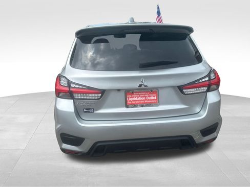 Used 2025 Mitsubishi Outlander Sport SE AWD/4WD image 23