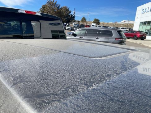 Used 2016 Ford F150 Lariat w/ Equipment Group 502A Luxury image 4