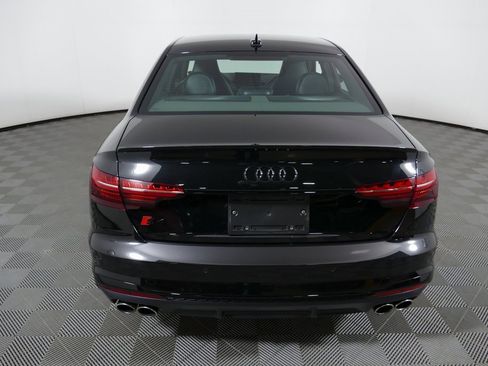 Used 2022 Audi S4 Premium Plus image 4