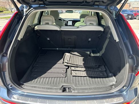 Certified 2024 Volvo XC60 B5 Core AWD/4WD image 32