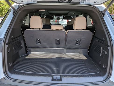 New 2026 Buick Enclave Preferred w/ Super Cruise Package AWD/4WD image 13