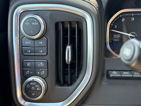 Used 2020 GMC Sierra 1500 AT4 w/ Off-Road Performance Package AWD/4WD image 13