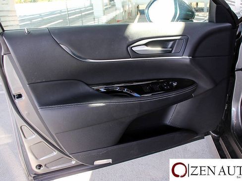 Used 2022 Toyota Mirai w/ Advanced Technology Package RWD image 35