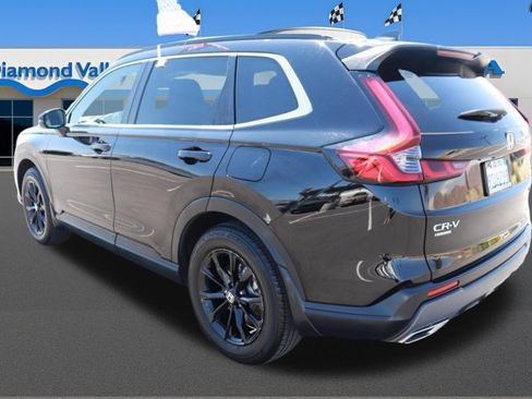 Used 2025 Honda CR-V Sport image 4