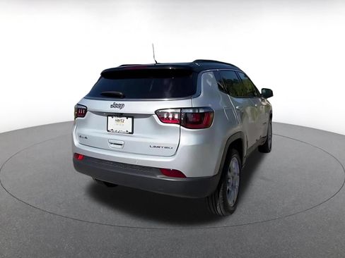 Used 2025 Jeep Compass Limited AWD/4WD image 14