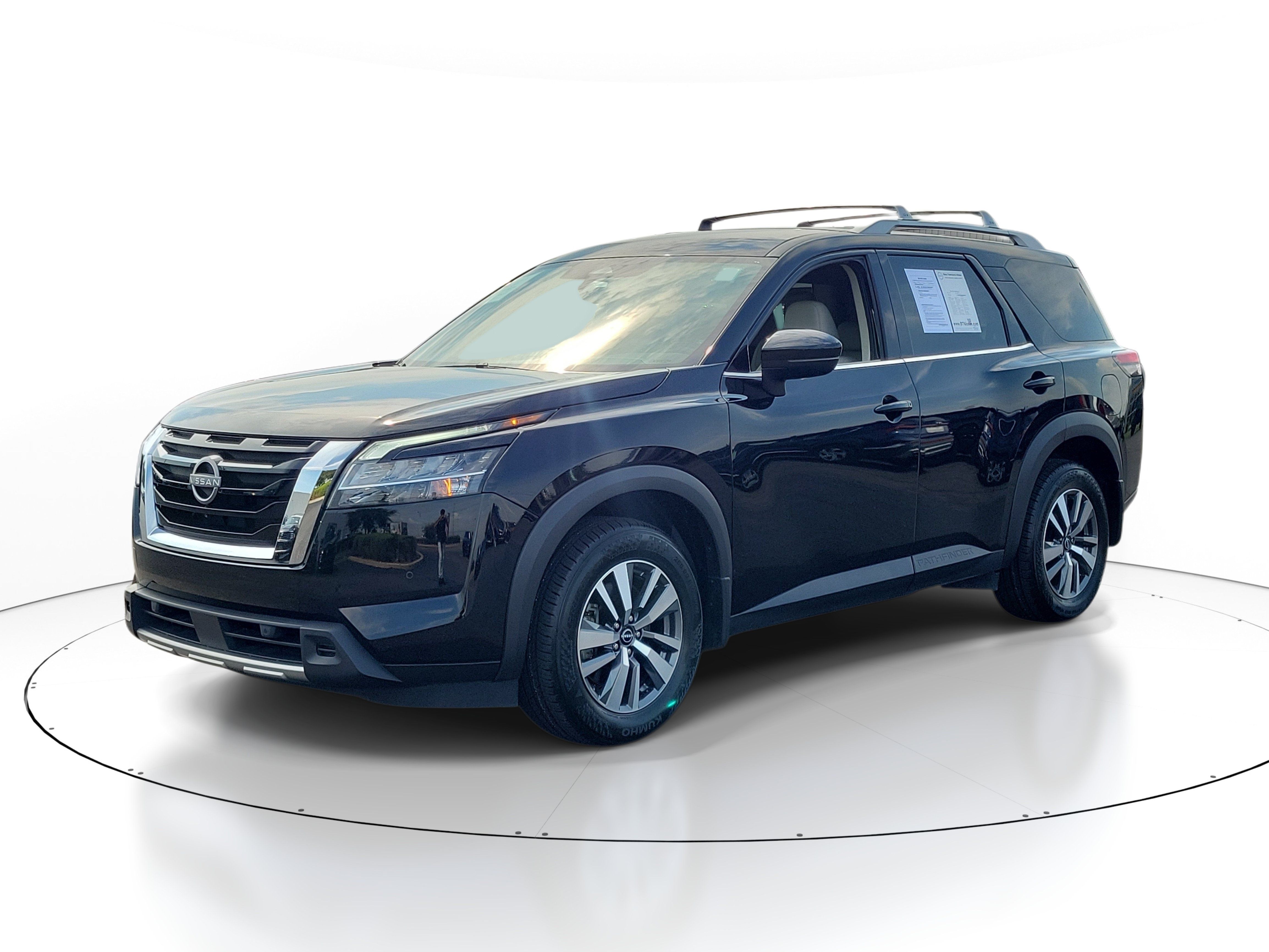 Certified 2024 Nissan Pathfinder SL AWD/4WD image 2
