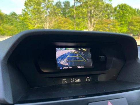 Used 2017 Acura ILX FWD image 39